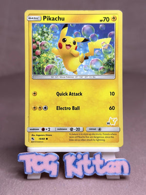 Pikachu - 19/68 - Battle Academy - STAMPED - Hidden Fates LP Pokémon TCGKITTEN