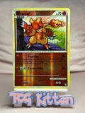 Load image into Gallery viewer, Magmar - 42/102 Reverse Holo Triumphant MP Pokémon TCGKITTEN