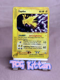 Load image into Gallery viewer, Zapdos (H32) H32/H32 Holo Rare Aquapolis HP - Pokémon - TCGKITTEN